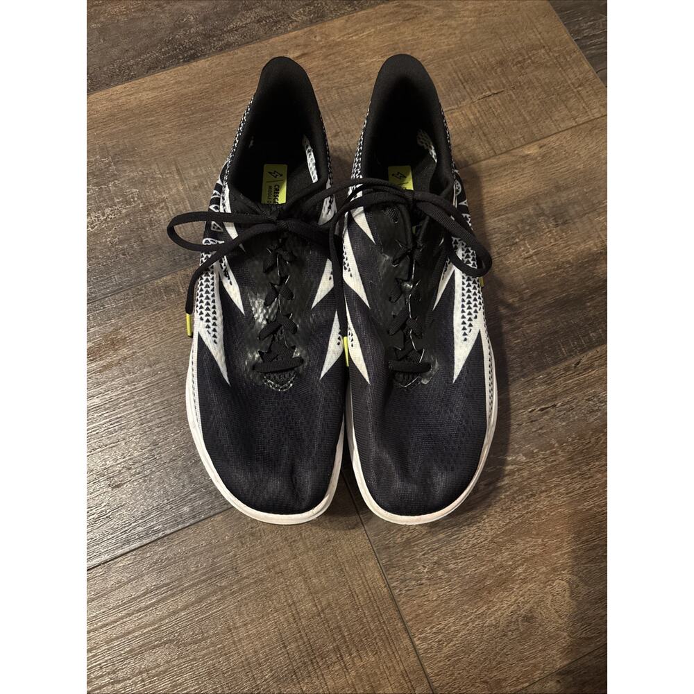 Hoka Crescendo Track Cleat Men’s 11 Women’s 12.5‎ Cleats Running